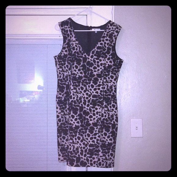 Black leopard print dress. - Picture 1 of 3